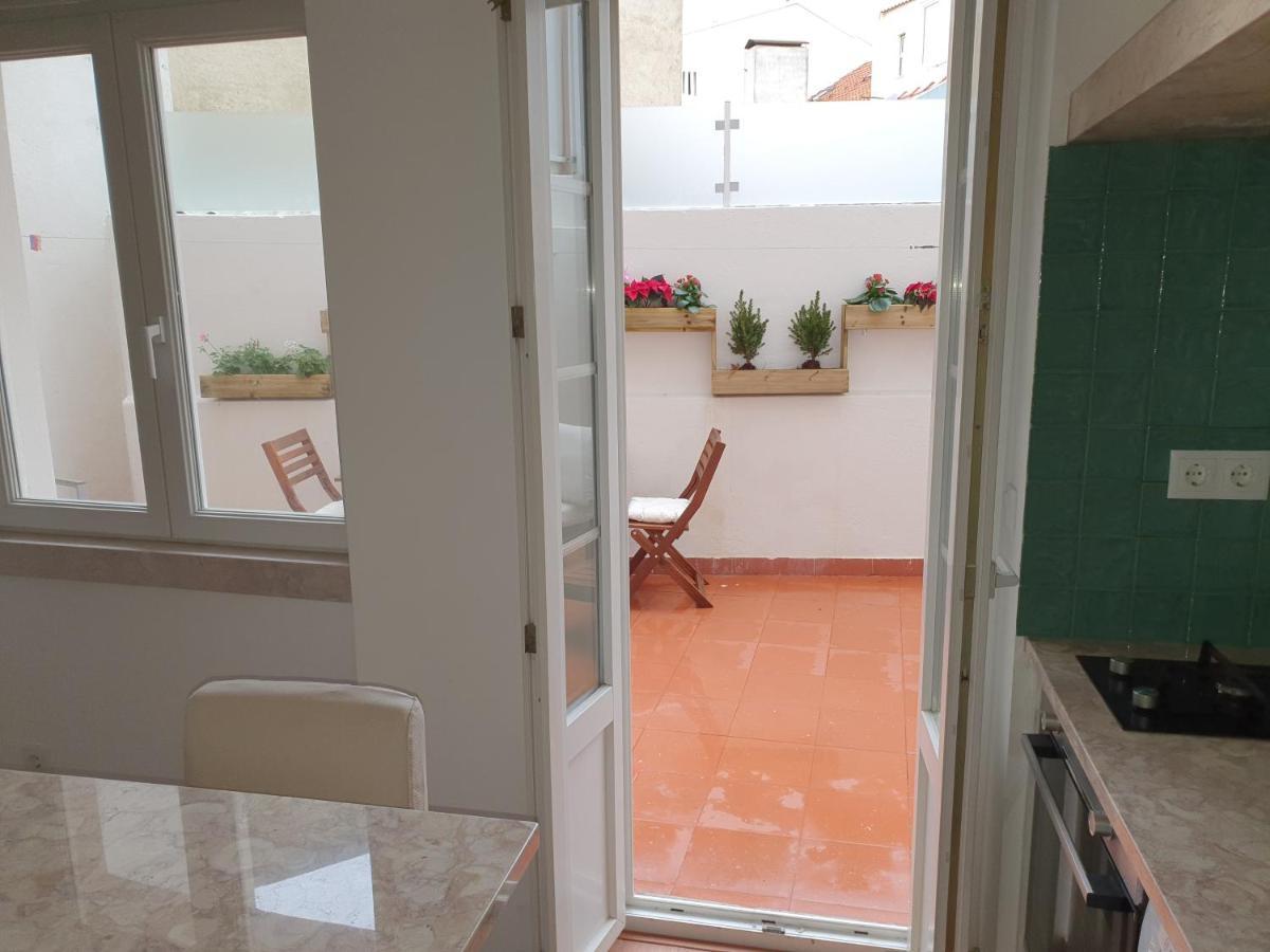 7Ti7 Telhal Apartment With A Lovely Backyard Lisboa Εξωτερικό φωτογραφία